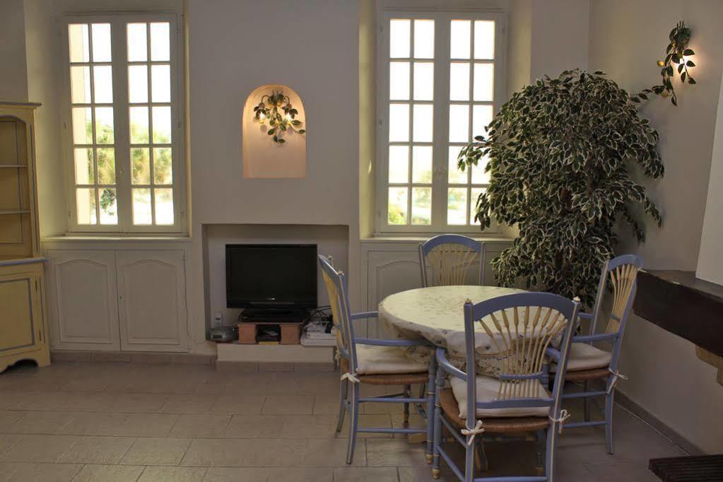 Very Charming Studio Apartment On Port In Cannes A Short Walk To Palais With Aircon And Internet 411 Exterior foto